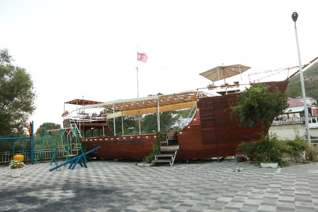 Hotel Fantazia Bahçallëk