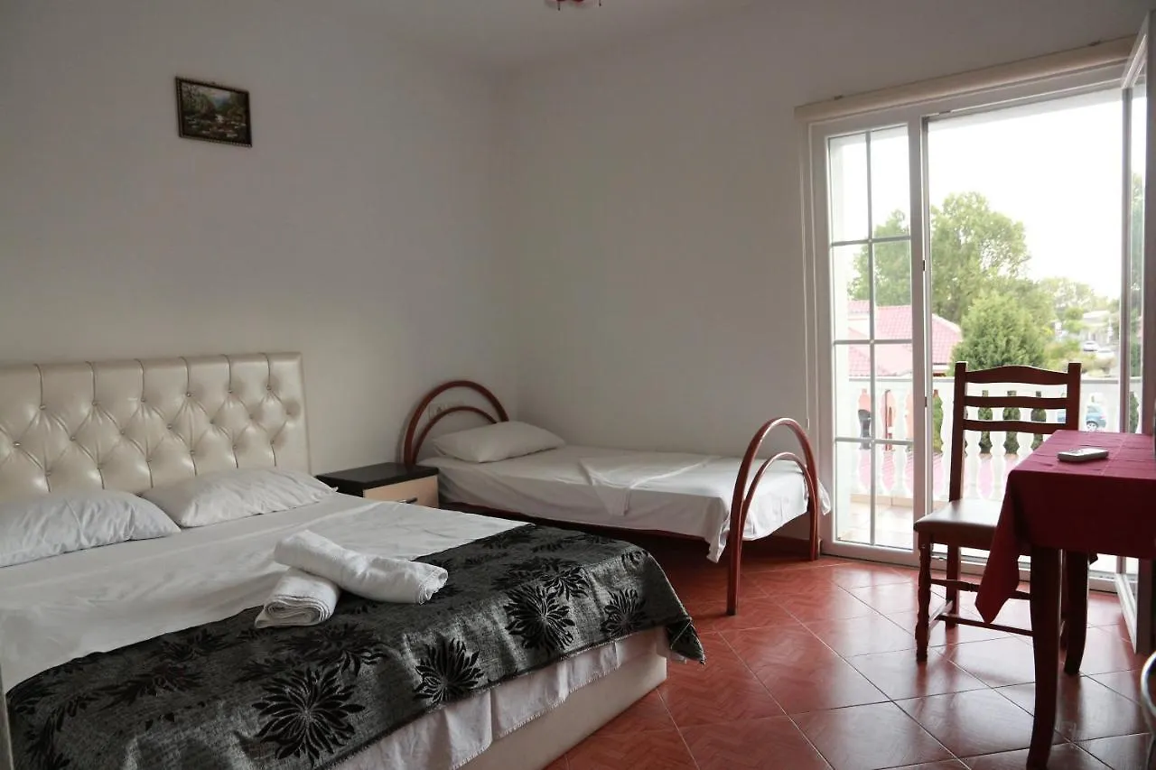 Hotel Fantazia Bahçallëk