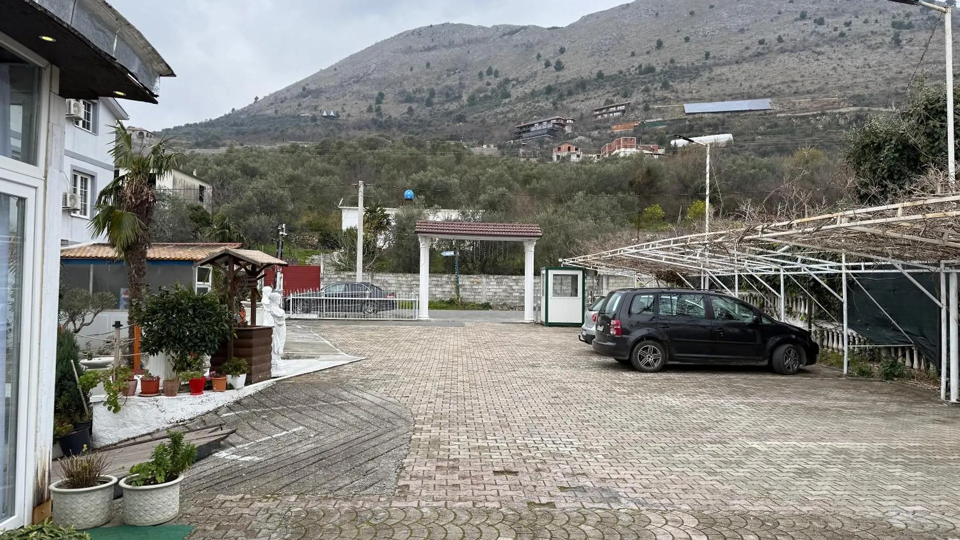 Hotel Fantazia Bahçallëk